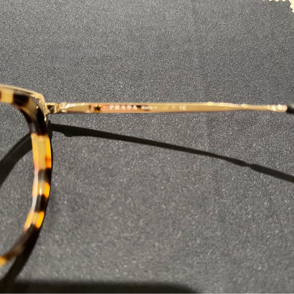 Prada Tortoiseshell Cat-Eye Glasses Used No Lens - Picture 6 of 11